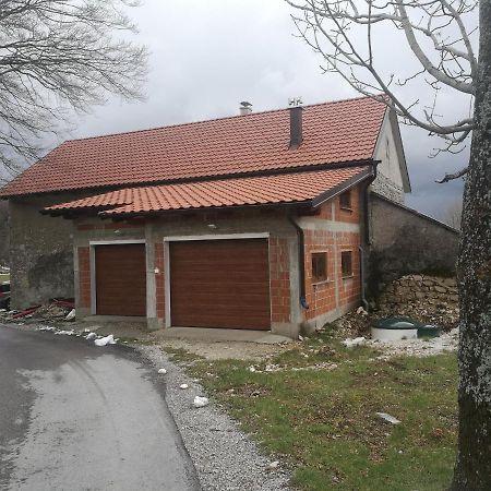 Appartamento Apartma Burjuca Ajdovščina Esterno foto